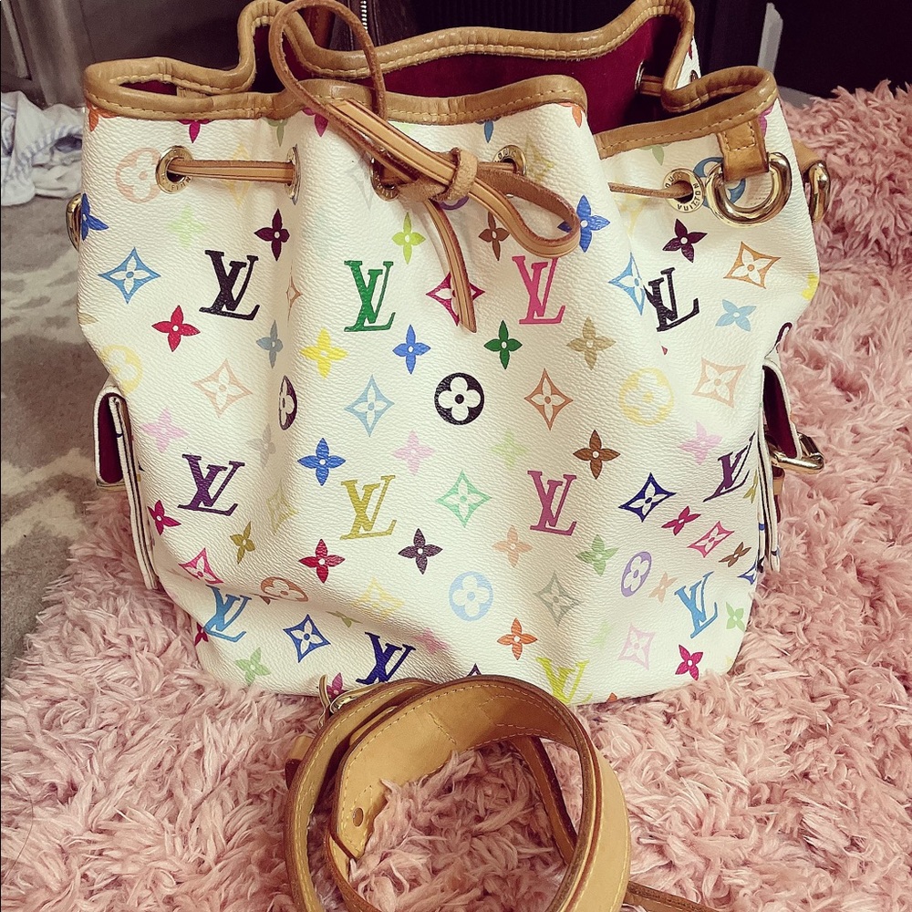 Petite noe Lv